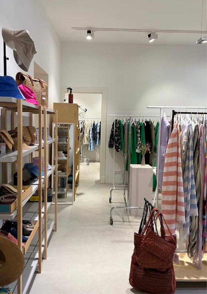 showroomwfurniture-2@2x